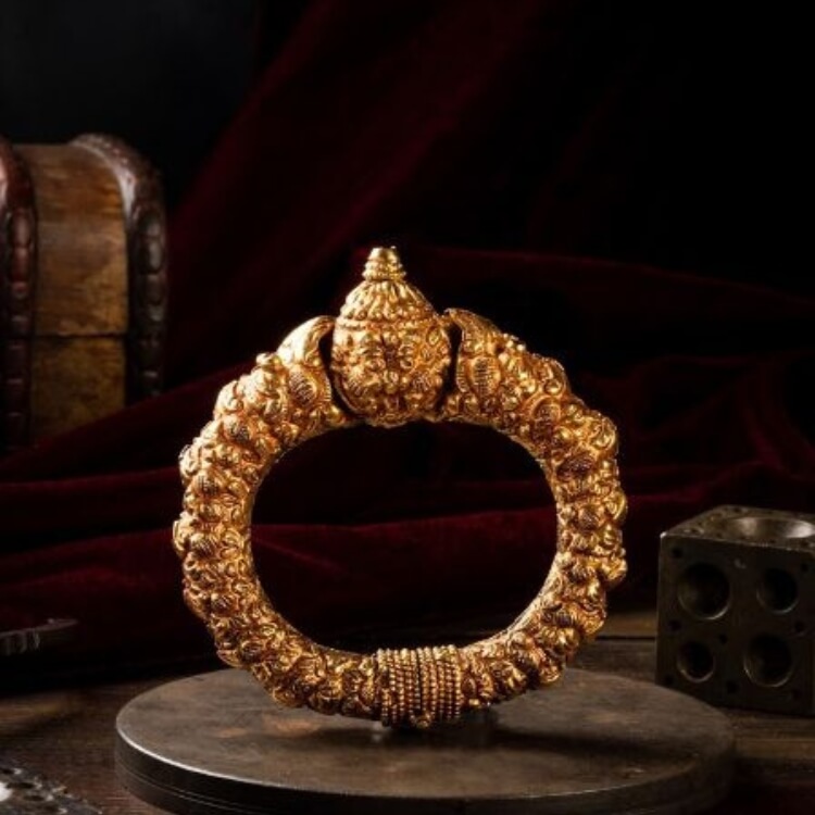 Antique Royal Bangle Jewellery