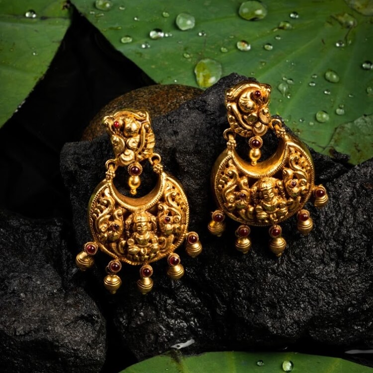 Earrings Gold Design
