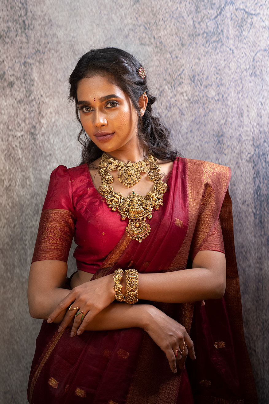 Traditional Glamorous Jewellery Set